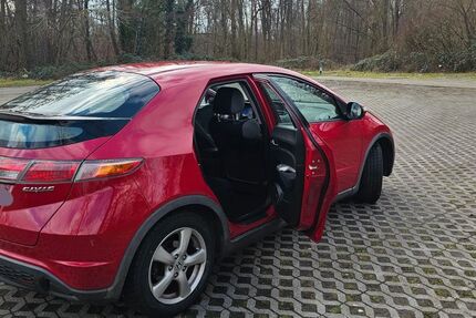 Honda Civic 219.000 km 3.750 &euro; Mörfelden-walldorf 64546
