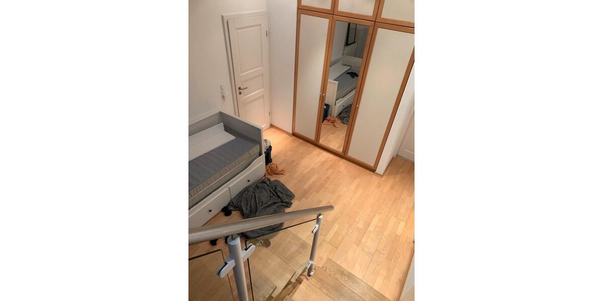 Hochparterre Wiesbaden Biebrich - 5 Zimmer, 150 m&sup2;, 810.000&euro; | Angebot:27436254