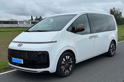 Hyundai STARIA 44.600 km 37.490 € Mörfelden-Walldorf 64546