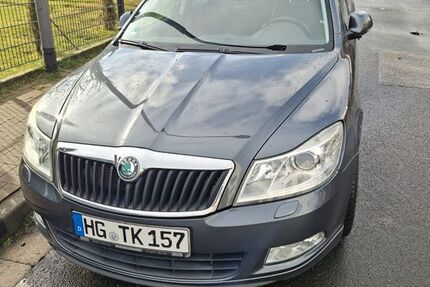 Skoda Octavia 213.000 km 5.700 &euro; Oberursel 61440