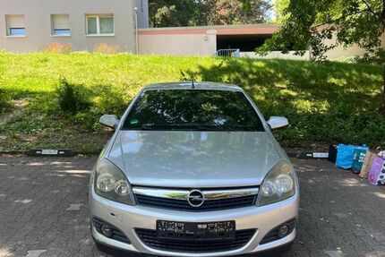 Opel Astra 215.000 km 2.500 &euro; Bad Schwalbach 65307