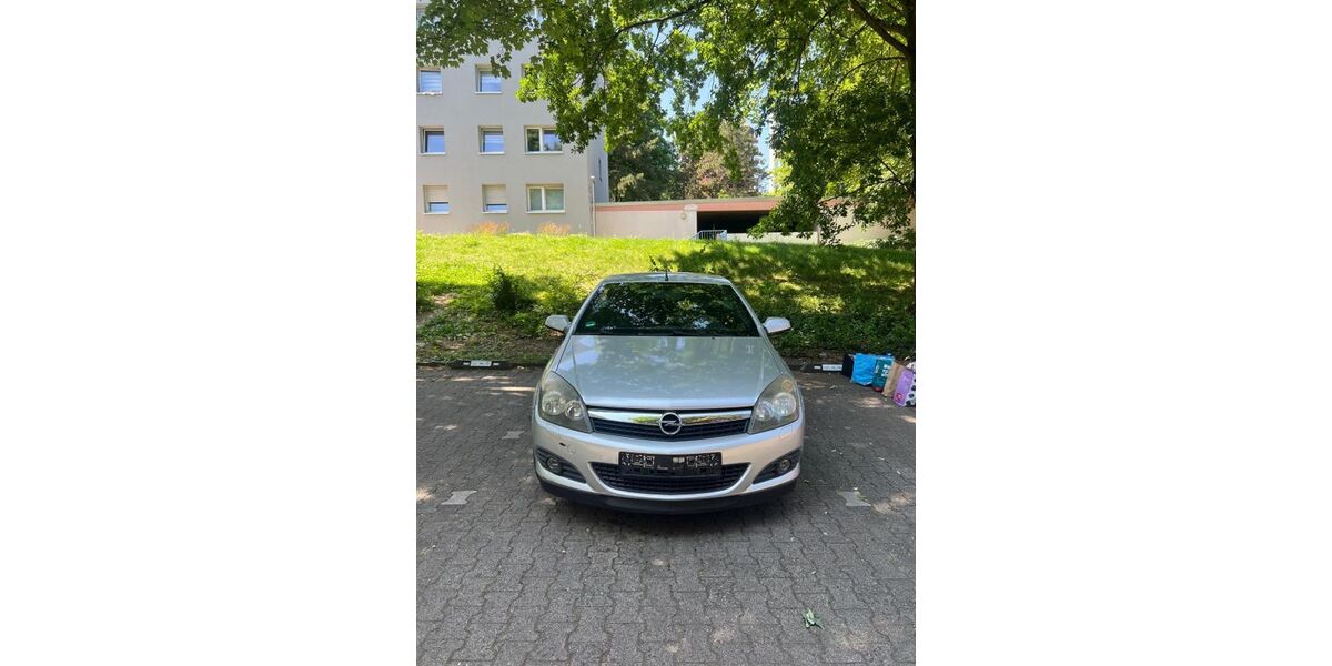Opel Astra 215.000 km 2.500 &euro; Bad Schwalbach 65307