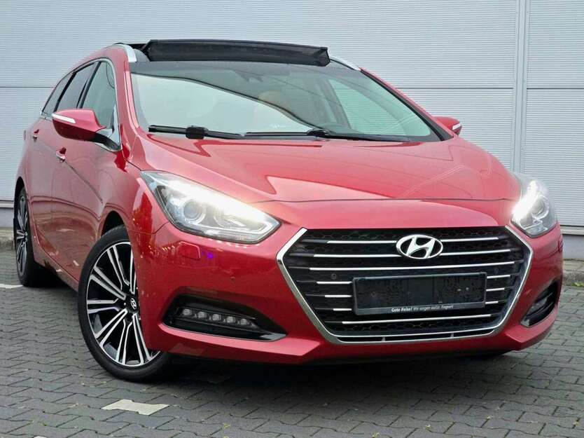 Hyundai i40 138.000 km 13.800 € Wiesbaden 65201