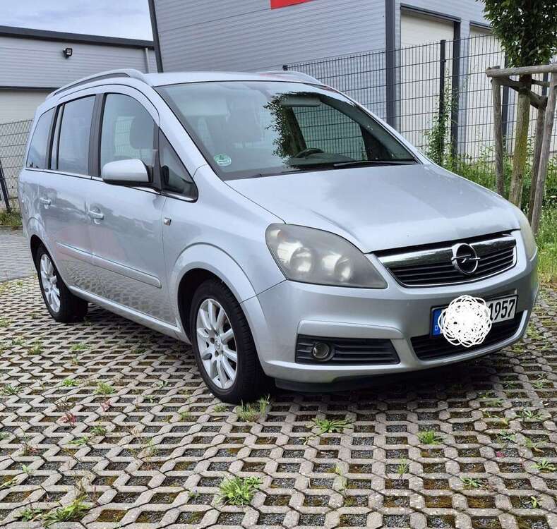 Opel Zafira 323.000 km 1.600 € Weiterstadt 64331