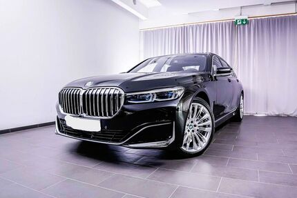 BMW 750