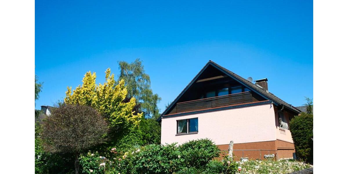 Einfamilienhaus Niedernhausen - 6 Zimmer, 245 m&sup2;, 635.000&euro; | Angebot:26438466