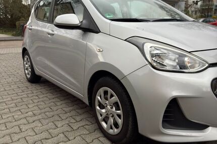 Hyundai i10 18.500 km 8.400 &euro; Wiesbaden 65187