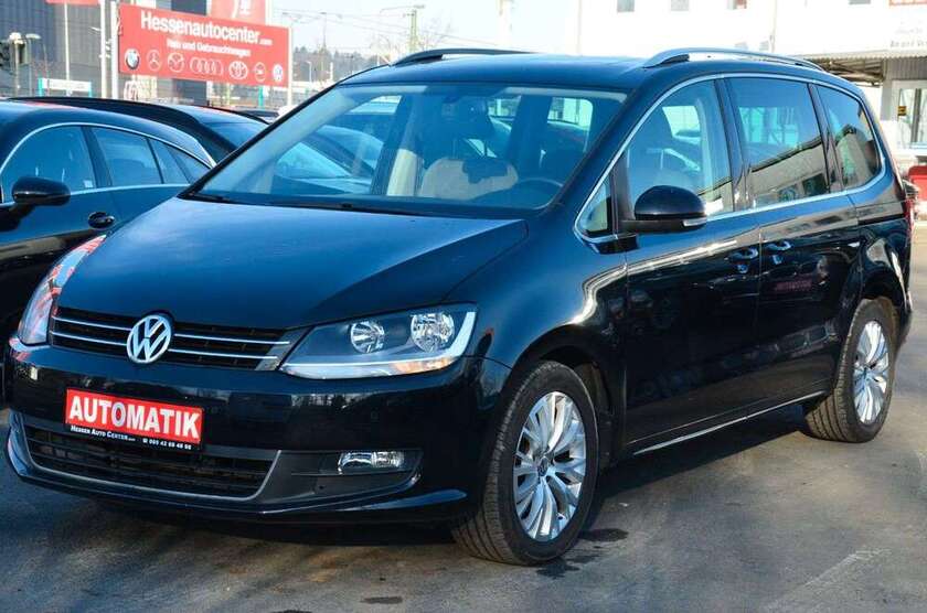 VW Sharan 156.000 km 13.900 € Frankfurt A.m 60388