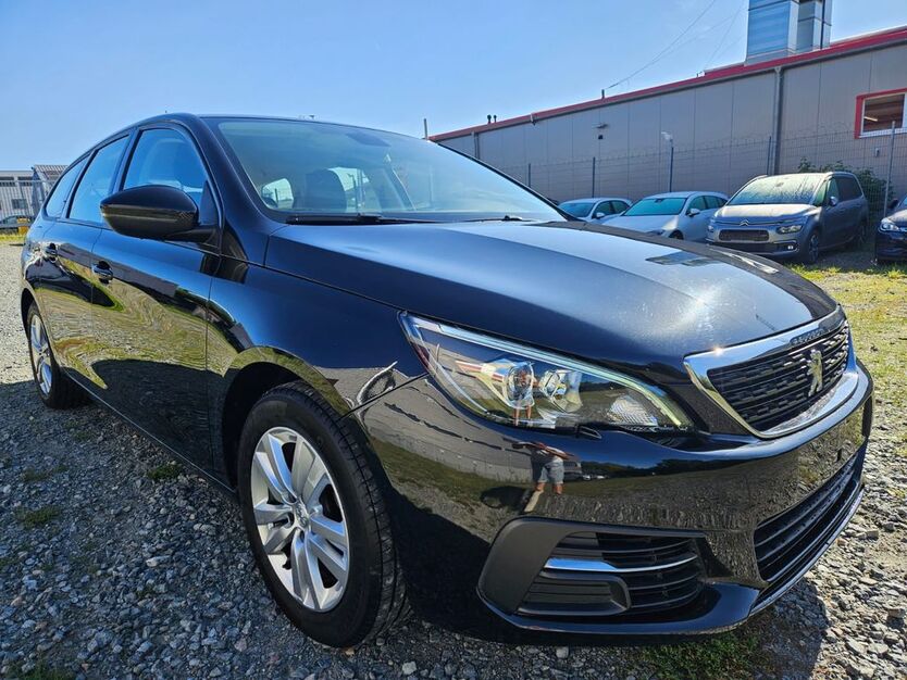 Peugeot 308 130.000 km 8.687 € Kelkheim 65779