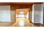 Dachgeschoßwohnung Schmitten im Taunus - 3 Zimmer, 77 m&sup2;, 120.000&euro; | Angebot:25894303