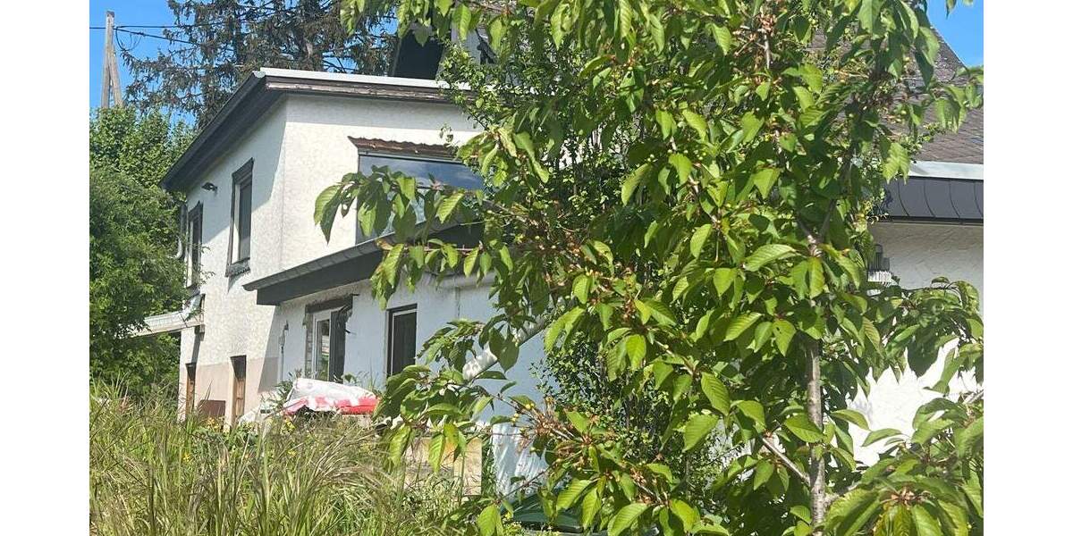 Einfamilienhaus Wiesbaden Biebrich - 1 Zimmer, 290 m&sup2;, 4.500&euro; | Angebot:25912529