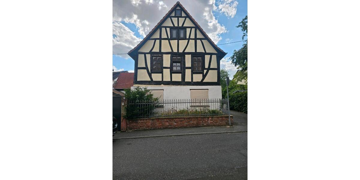 Einfamilienhaus Wiesbaden Bierstadt - 3 Zimmer, 120 m&sup2;, 405.000&euro; | Angebot:27199229