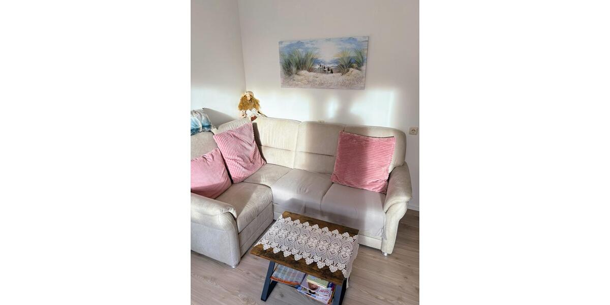 Helle, gut geschnittene 2,5-Zimmer-Wohnung mit EBK und Balkon 2.5 zimmer