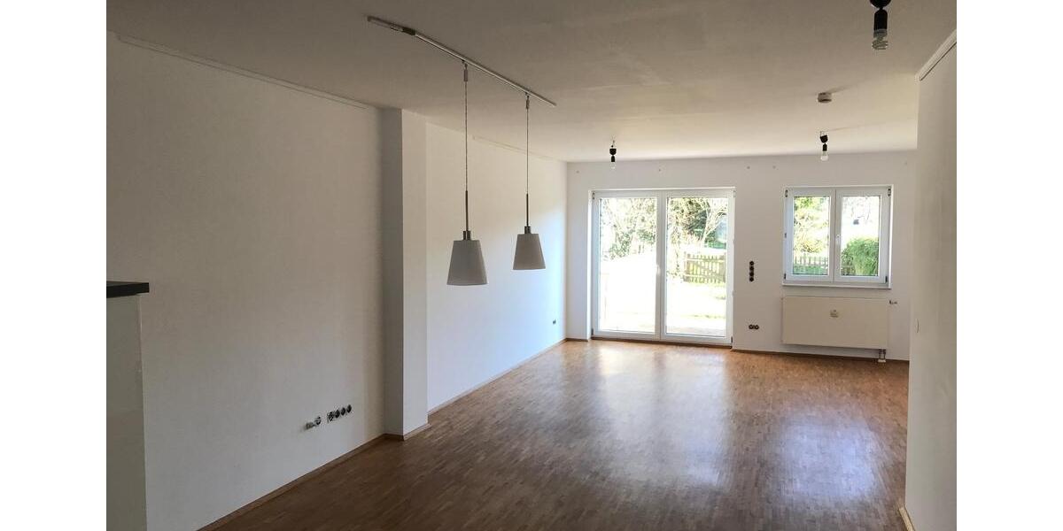 Reihenhaus Wiesbaden Bierstadt - 4 Zimmer, 135 m&sup2;, 1.990&euro; | Angebot:26004917
