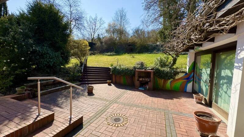 Etagenwohnung Eltville - 6 Zimmer, 222 m&sup2;, 665.000&euro; | Angebot:25958833