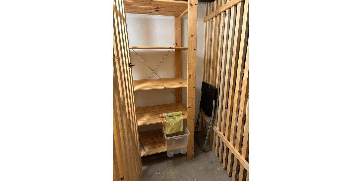 Dachgeschoßwohnung Oberursel (Taunus) - 1 Zimmer, 23 m&sup2;, 905&euro; | Angebot:25226015