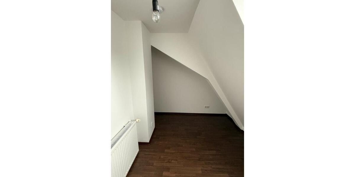 Reihenhaus Bad Camberg - 4 Zimmer, 83 m&sup2;, 980&euro; | Angebot:25367735