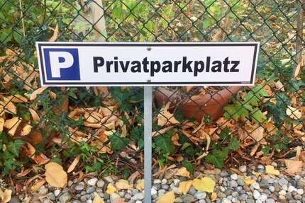 Garagen / Stellplätze Wiesbaden Biebrich - 80&euro; | Angebot:21213554