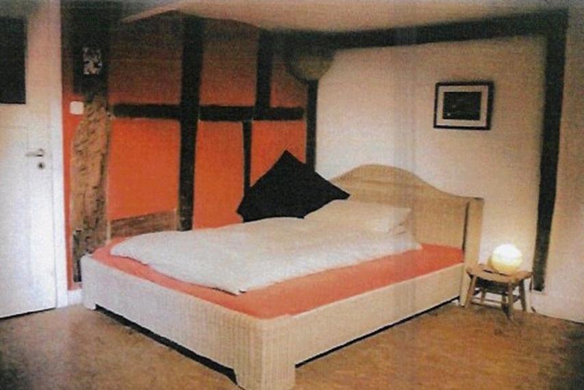 Bauernhaus, Landhaus Heidenrod - 5 Zimmer, 130 m&sup2;, 135.000&euro; | Angebot:27097247