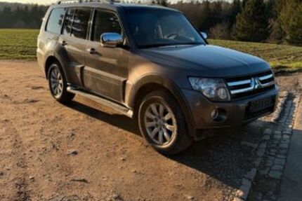 Mitsubishi Pajero 177.000 km 7.999 € Taunusstein 65232