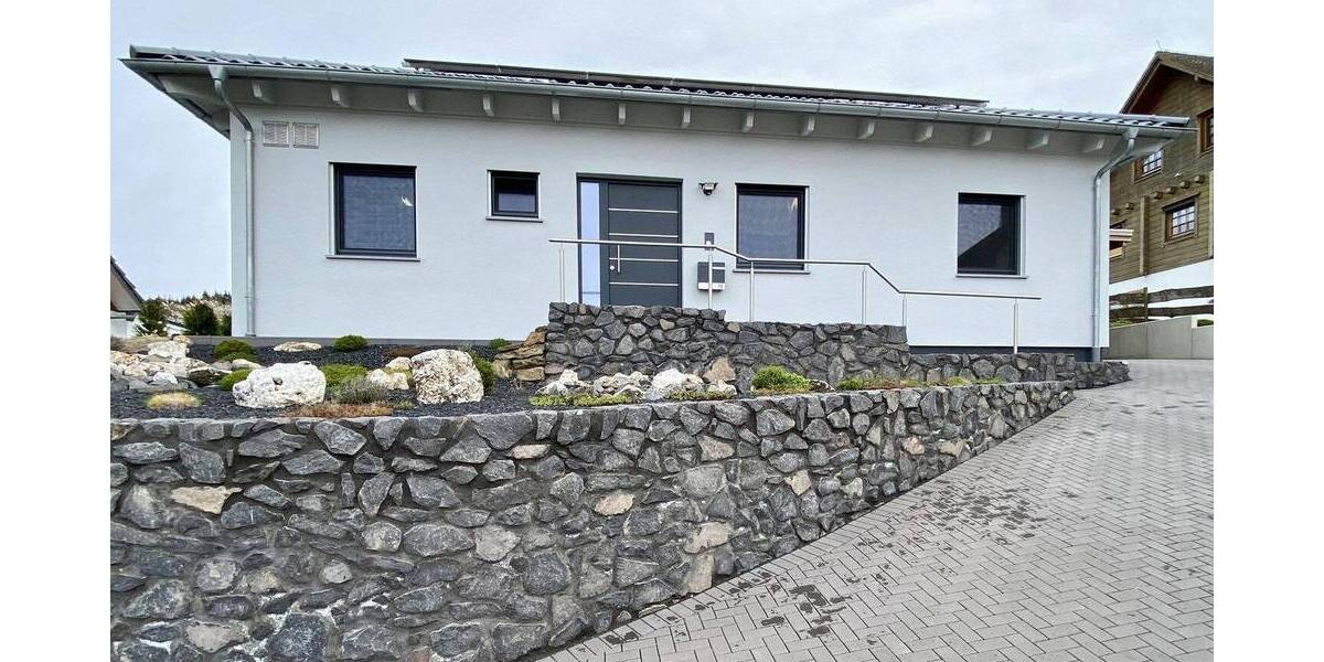 Bungalow Weidenbach - 3 Zimmer, 98 m&sup2;, 399.750&euro; | Angebot:26184440