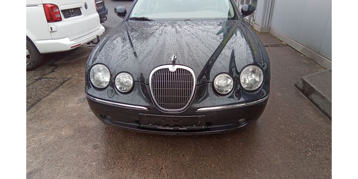Jaguar S-Type 90.000 km 13.990 &euro; Wiesbaden 65199