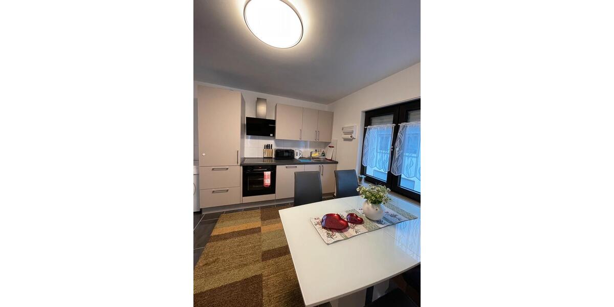 WG zu vermieten in Rüsselsheim 5 zimmer