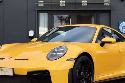 Porsche 992 5.896 km 225.000 € Flörsheim am Main 65439