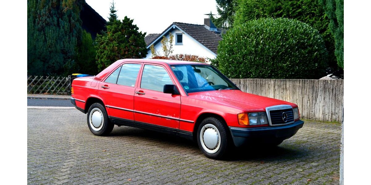 Mercedes-Benz 190 150.000 km 2.999 &euro; Niedernhausen 65527