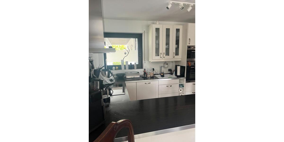 Doppelhaushälfte Rüsselsheim am Main - 7 Zimmer, 257 m&sup2;, 999.999&euro; | Angebot:26415390