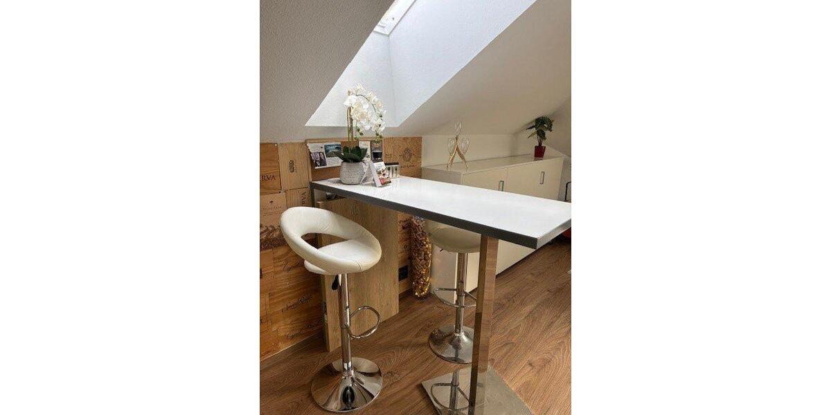 Etagenwohnung Wiesbaden Südost - 1.5 Zimmer, 35 m&sup2;, 1.100&euro; | Angebot:26406739