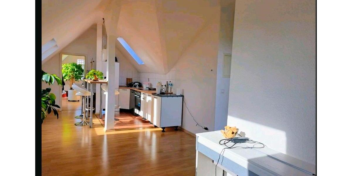 Dachgeschoßwohnung Frankfurt am Main Gallus - 3 Zimmer, 77 m&sup2;, 1.150&euro; | Angebot:25420638
