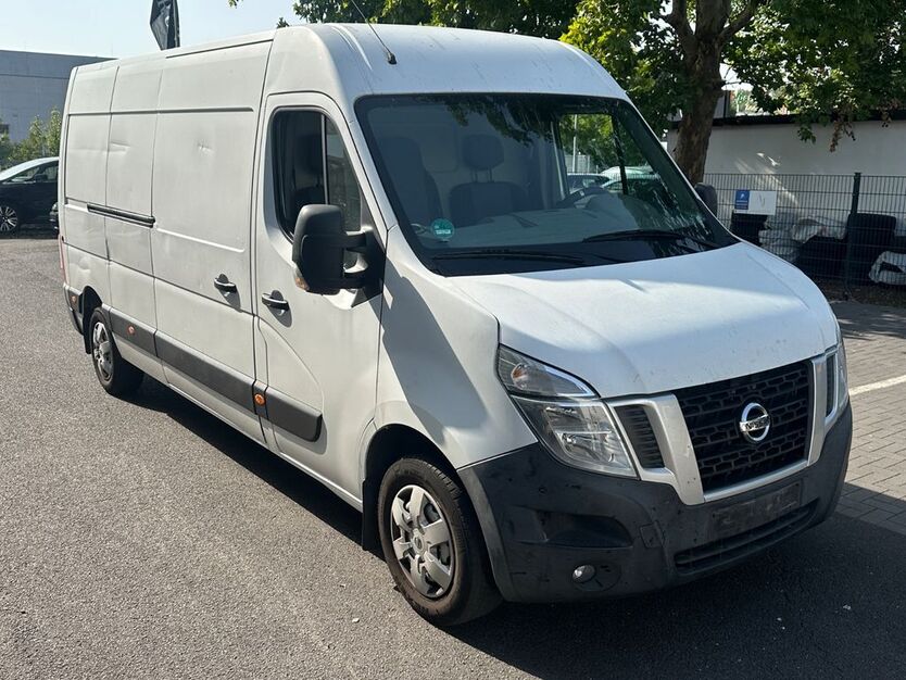 Nissan NV400 270.000 km 6.300 € Wiesbaden 65203