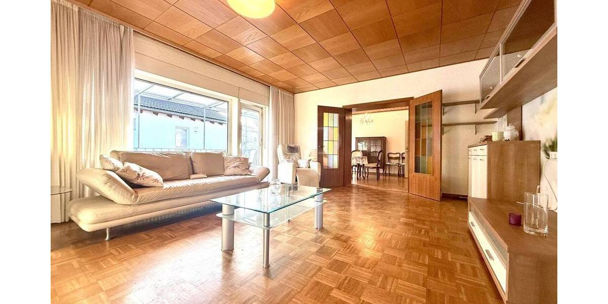 Mehrfamilienhaus, Wohnhaus Kelkheim (Taunus) Kelkheim - 8 Zimmer, 183 m&sup2;, 779.000&euro; | Angebot:26246020