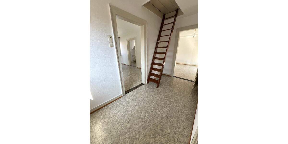 Einfamilienhaus Mainz Mombach - 4 Zimmer, 100 m&sup2;, 400.000&euro; | Angebot:25745880