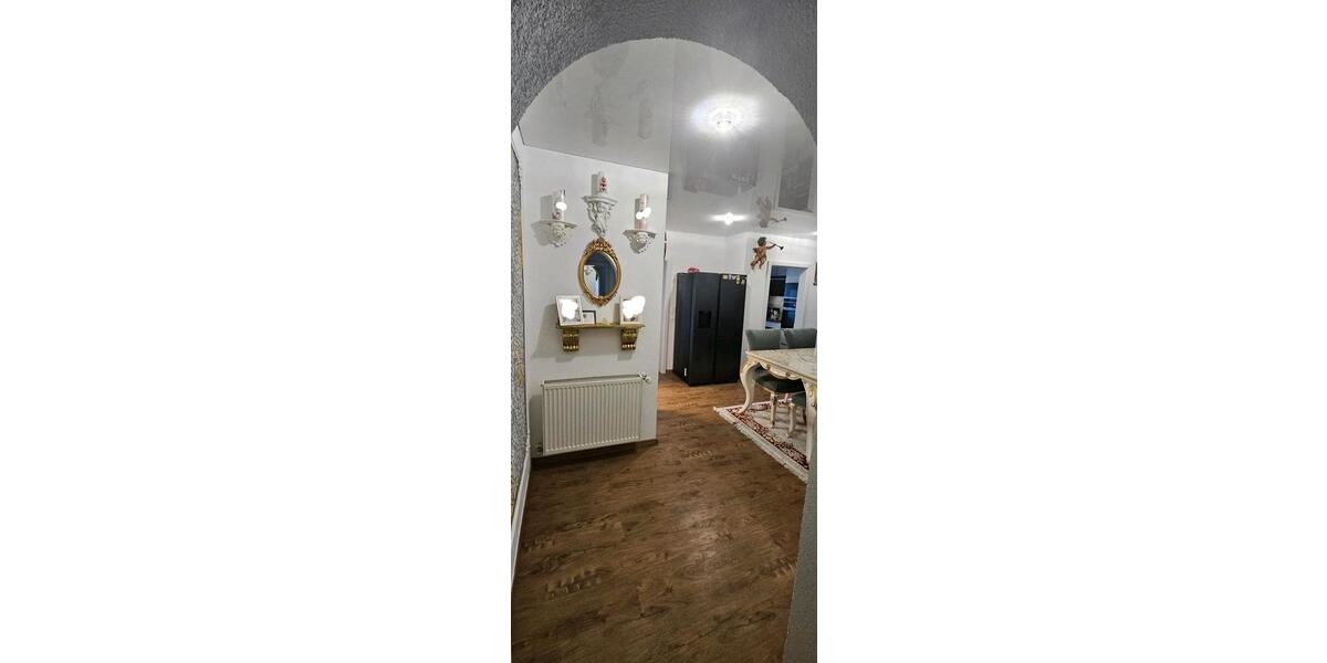 Eigentumswohnung in Top Lage mit überdachter Terasse und Sauna 5 zimmer