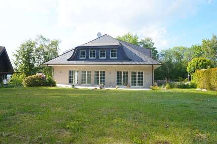 Haus Taunusstein - 5 Zimmer, 300 m&sup2;, 3.500&euro; | Angebot:27013863