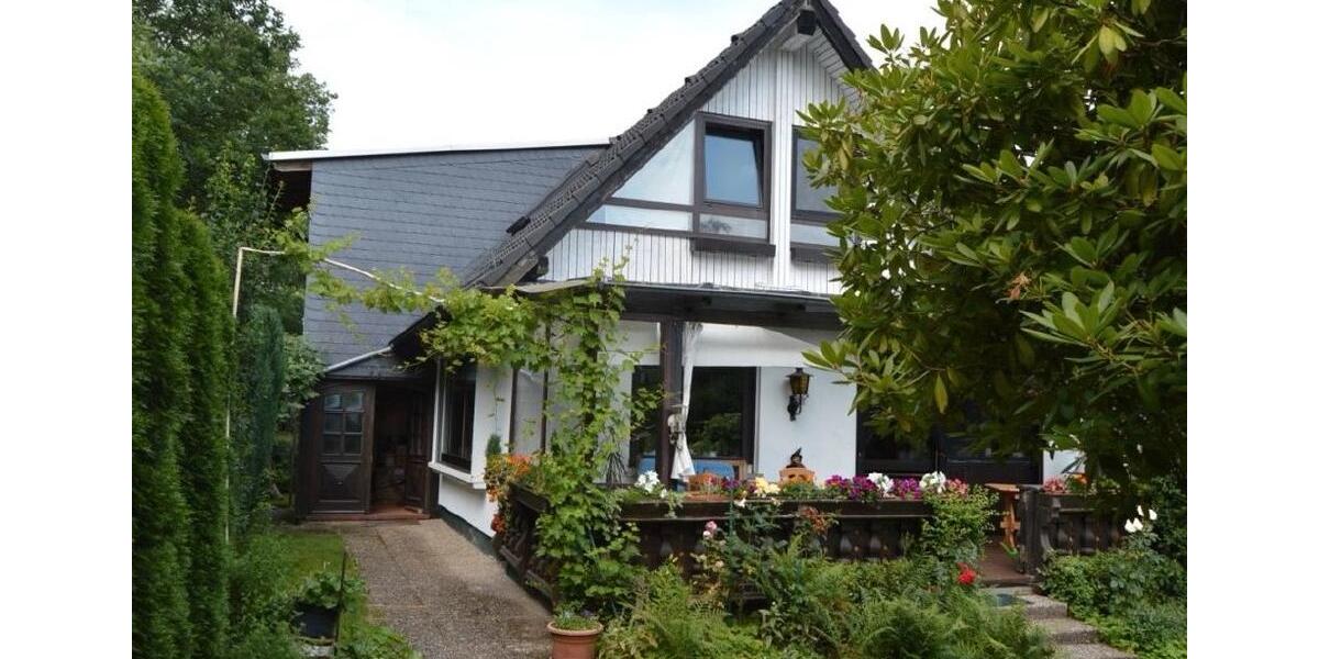 Freistehendes Einfamilienhaus 130m2 in Engenhahn Wildpark 4.5 zimmer