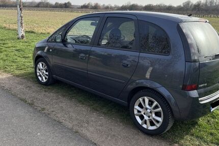 Opel Meriva 217.000 km 1.390 &euro; Oppenheim 55276