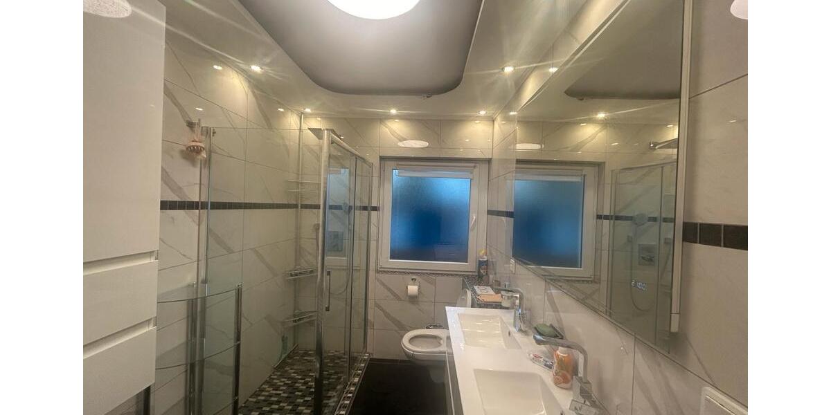 Etagenwohnung Kelsterbach - 4 Zimmer, 95 m&sup2;, 2.300&euro; | Angebot:26671577