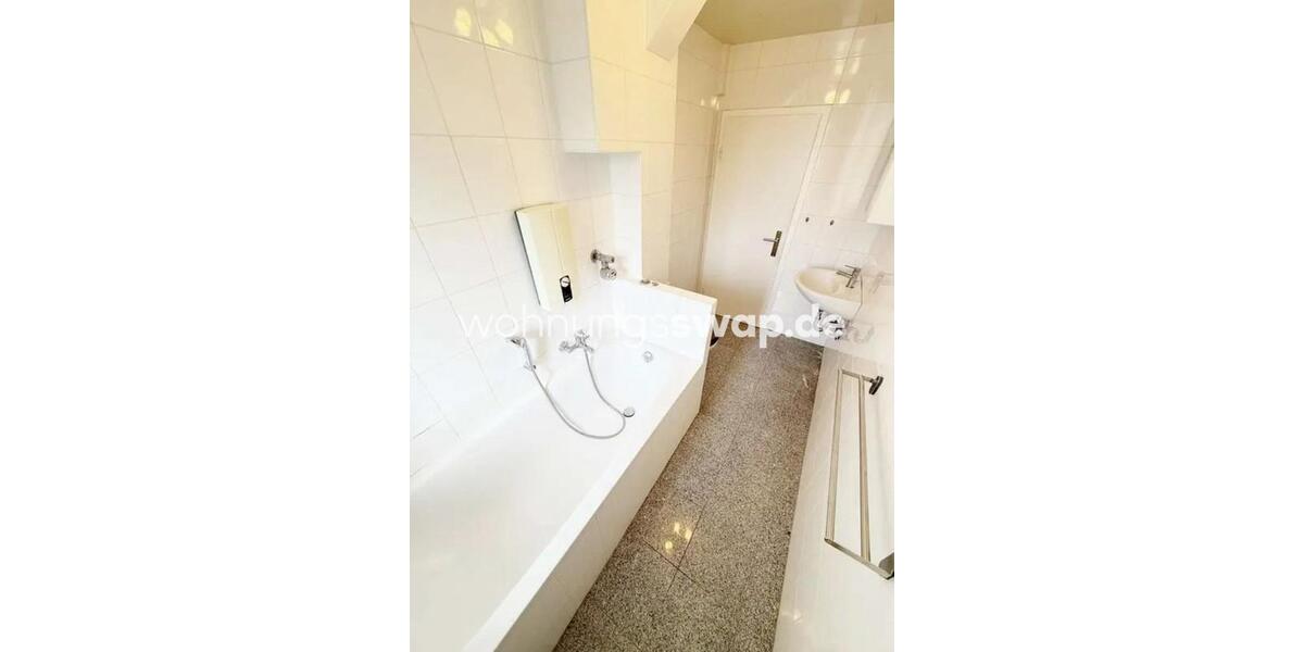 Etagenwohnung Wiesbaden Biebrich - 3 Zimmer, 748 m&sup2;, 830&euro; | Angebot:26108974