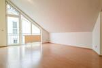 Dachgeschoßwohnung Ingelheim am Rhein - 3 Zimmer, 78 m&sup2;, 298.000&euro; | Angebot:25715331