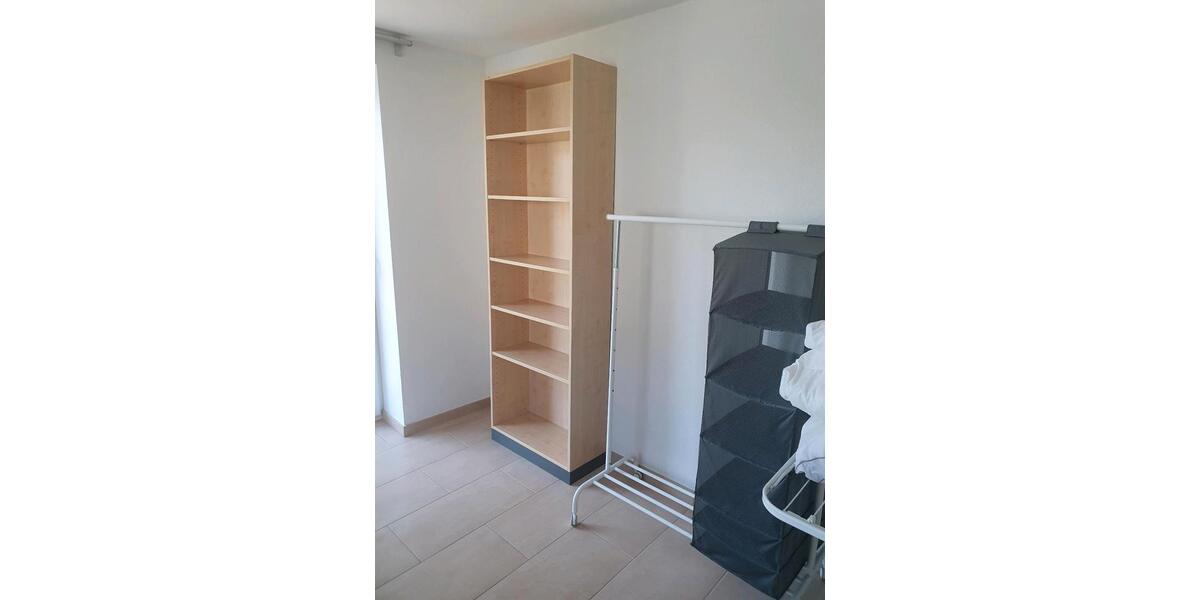 Erdgeschoßwohnung Wiesbaden Biebrich - 2 Zimmer, 44 m&sup2;, 960&euro; | Angebot:26338601