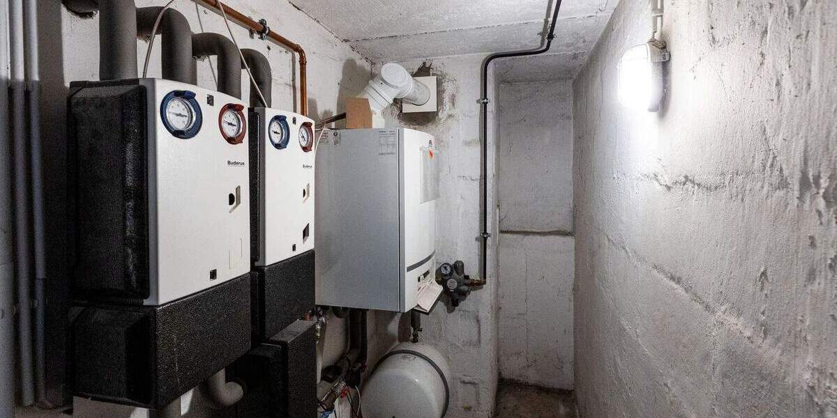 Gewerbeobjekt Bischofsheim - 5 Zimmer, 267 m&sup2;, 4.260&euro; | Angebot:24434609