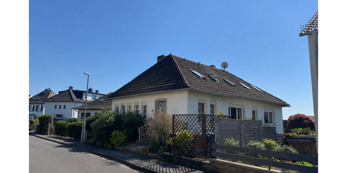 Einfamilienhaus Geisenheim - 15 Zimmer, 341 m&sup2;, 770.000&euro; | Angebot:27115767