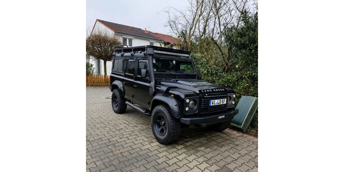 Land Rover Defender 107.999 km 39.800 &euro; Oestrich-Winkel 65375
