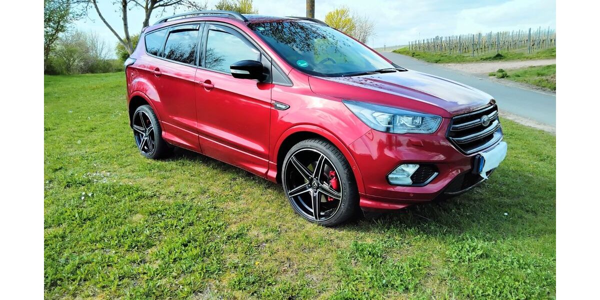 Ford Kuga 87.000 km 13.900 &euro; Mommenheim 55278