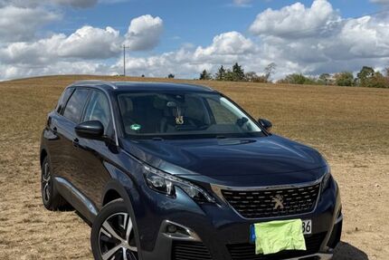 Peugeot 5008 130.000 km 17.399 &euro; Bad Schwalbach 65307