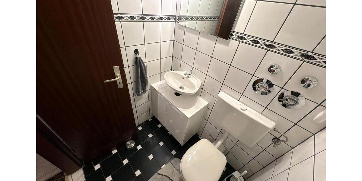 Etagenwohnung Mainz Bretzenheim - 3 Zimmer, 84 m&sup2;, 350.000&euro; | Angebot:25429647
