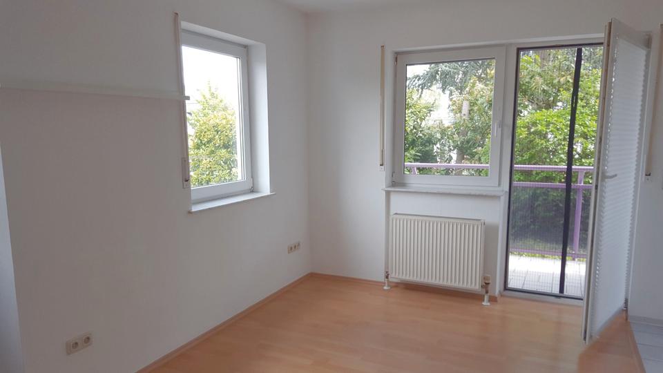 Hochparterre Mainz Gonsenheim - 1 Zimmer, 33 m&sup2;, 139.000&euro; | Angebot:26819919